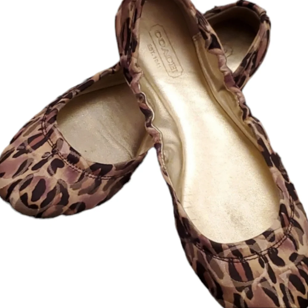 Vintage Coach Leopard Print Ballerina Flats Size 6B